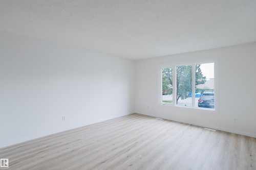 16475 115 Street, Edmonton, AB 