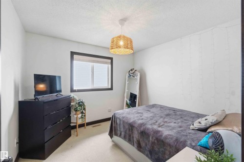 2 Sonora Crescent, Fort Saskatchewan, AB 
