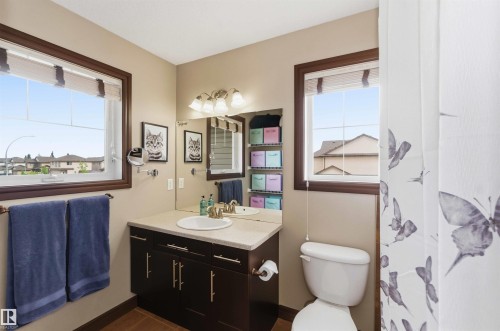 2 Sonora Crescent, Fort Saskatchewan, AB 