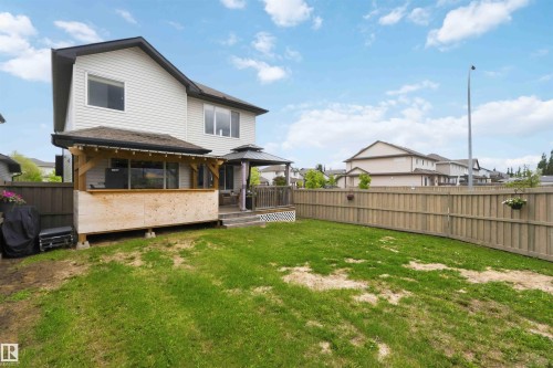 2 Sonora Crescent, Fort Saskatchewan, AB 