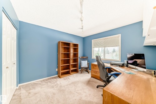 18931 92 Avenue, Edmonton, AB - Indoor Photo Showing Office