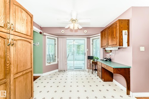 18931 92 Avenue, Edmonton, AB - Indoor Photo Showing Other Room