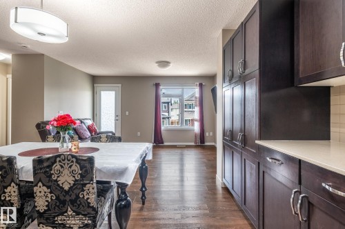 17269 9 Avenue, Edmonton, AB 