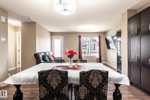 17269 9 Avenue, Edmonton, AB 