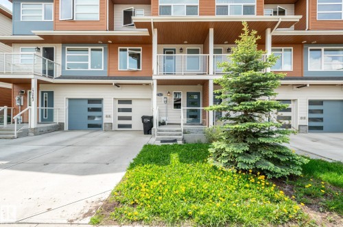 17269 9 Avenue, Edmonton, AB 