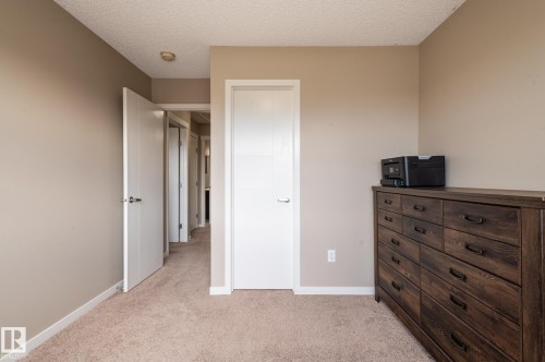 17269 9 Avenue, Edmonton, AB 