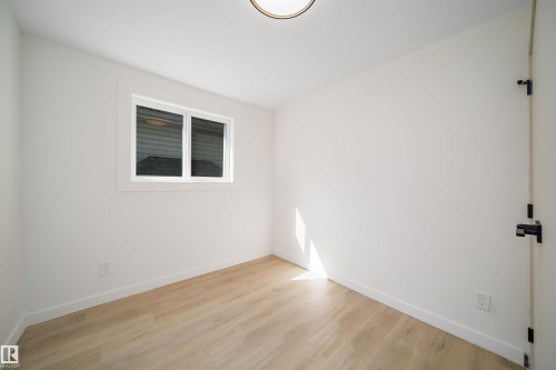 Empty room - 10866 92 Street, Edmonton, AB 