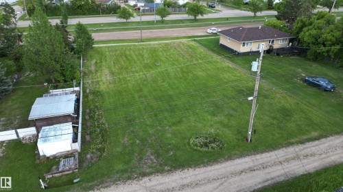 4718 52 Street, Mayerthorpe, AB 
