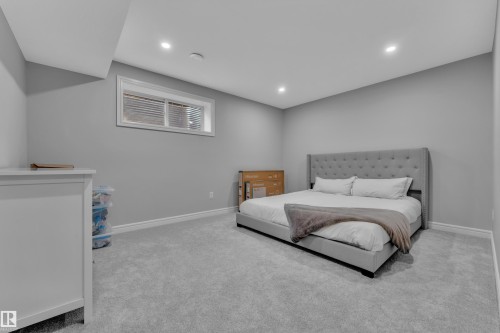 Bedroom - 17551 64 Street, Edmonton, AB 