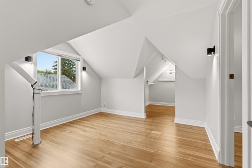10628 73 Avenue, Edmonton, AB 