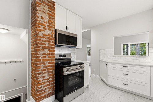 10628 73 Avenue, Edmonton, AB 
