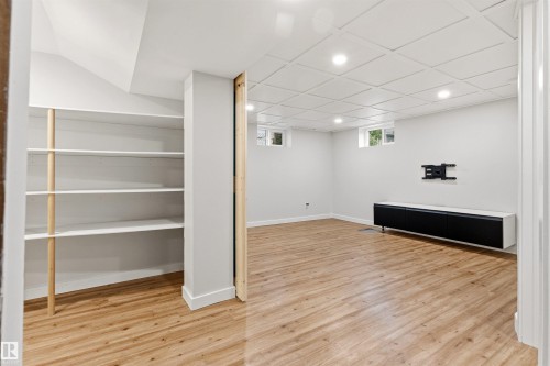10628 73 Avenue, Edmonton, AB 