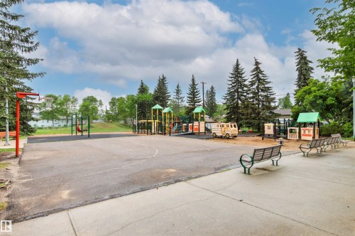 Down the Block - 10628 73 Avenue, Edmonton, AB 
