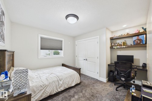 48 Lundberg Crescent, Red Deer, AB 
