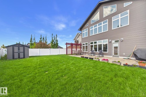 48 Lundberg Crescent, Red Deer, AB 