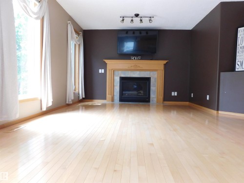 2255 Brennan Court Nw, Edmonton, AB 