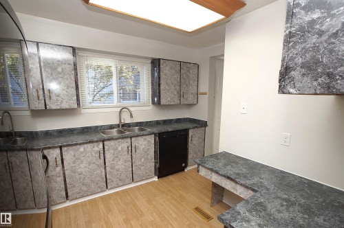 19 15710 Beaumaris Road, Edmonton, AB 