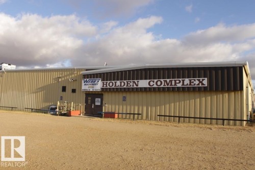 5016 49 Avenue, Holden, AB 