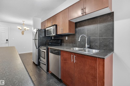 210 10118 106 Avenue, Edmonton, AB 