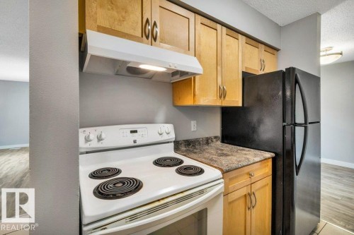 200 14707 53 Avenue, Edmonton, AB 