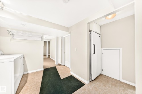 9130 77 Avenue, Edmonton, AB 