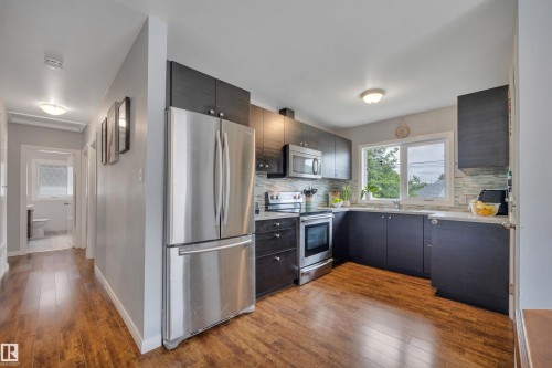 11925 37 Street, Edmonton, AB 