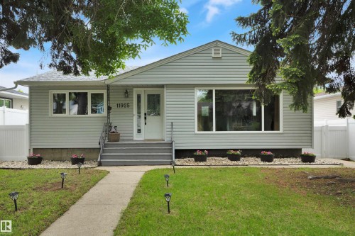 11925 37 Street  Edmonton, AB T5W 2B9