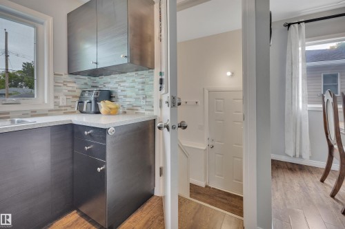11925 37 Street, Edmonton, AB 