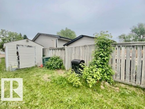 169 Garnet Crescent, Wetaskiwin, AB 