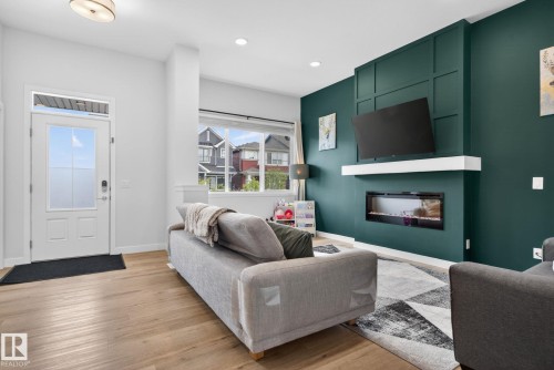 1544 Plum Circle Circle, Edmonton, AB 