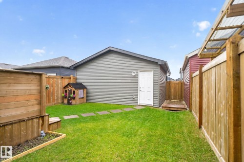 1544 Plum Circle Circle, Edmonton, AB 