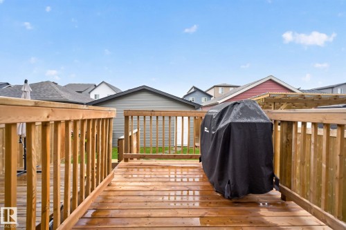 1544 Plum Circle Circle, Edmonton, AB 