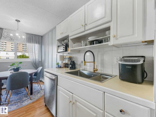 17 10324 119 Street, Edmonton, AB 