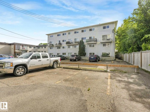 17 10324 119 Street, Edmonton, AB 