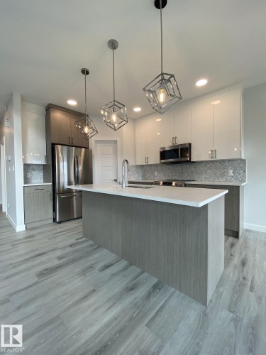 1433 Osprey Crest, Edmonton, AB 