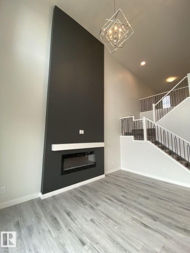 1433 Osprey Crest, Edmonton, AB 