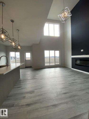 1433 Osprey Crest, Edmonton, AB 