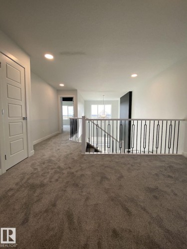 1433 Osprey Crest, Edmonton, AB 