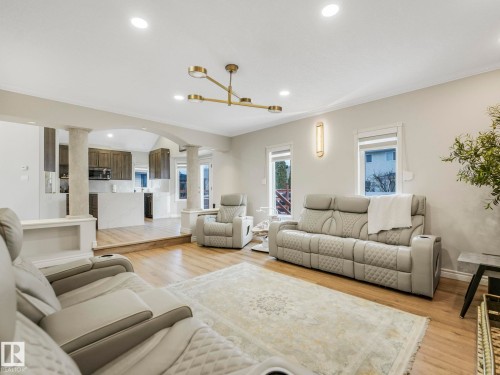 376 Hollick Kenyon Road, Edmonton, AB 