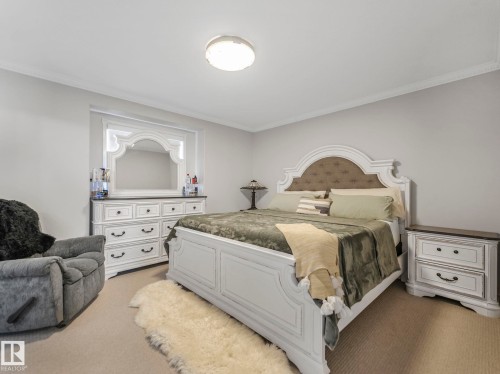 376 Hollick Kenyon Road, Edmonton, AB 