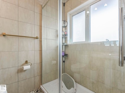 376 Hollick Kenyon Road, Edmonton, AB 