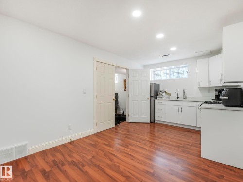 376 Hollick Kenyon Road, Edmonton, AB 