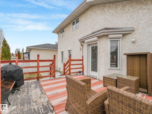 376 Hollick Kenyon Road, Edmonton, AB 