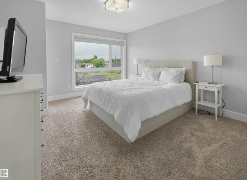 9313 152 Street, Edmonton, AB 