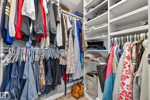 100 Napoleon Crescent, St. Albert, AB - Indoor With Storage