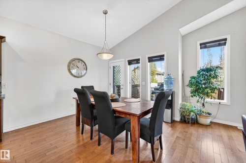 100 Napoleon Crescent, St. Albert, AB - Indoor Photo Showing Dining Room