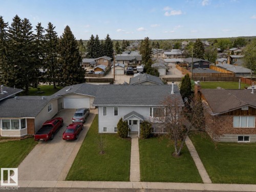 4712 49 Avenue, Cold Lake, AB 