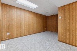 Empty room - 