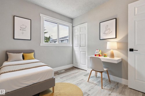Bedroom - 75 Mcleod Place, Edmonton, AB 