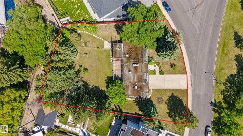 8 Laurier Place, Edmonton, AB 
